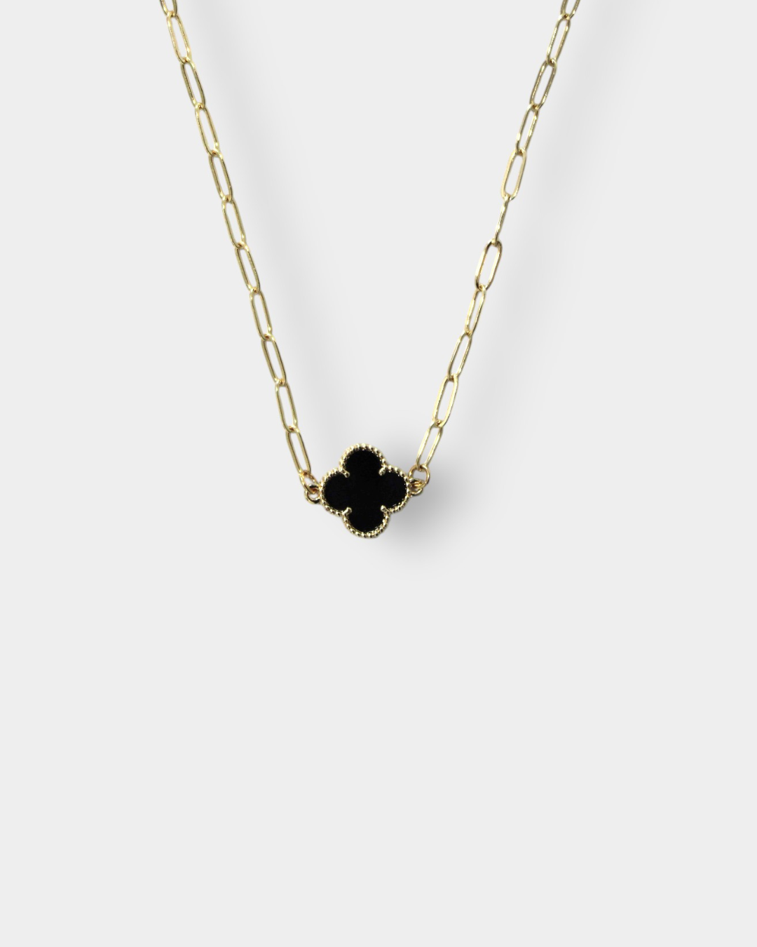 Clover Elegance Necklace š
