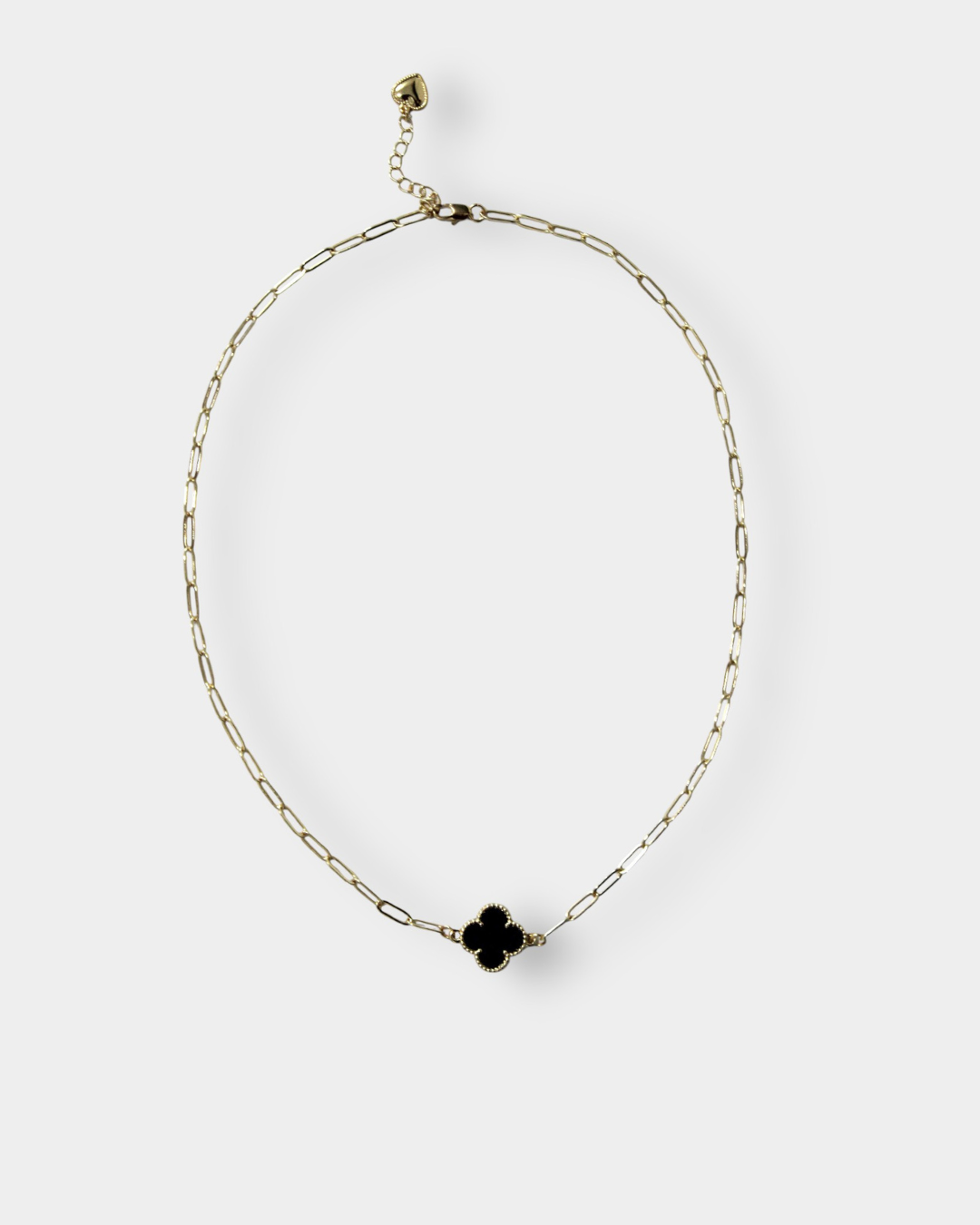 Clover Elegance Necklace š
