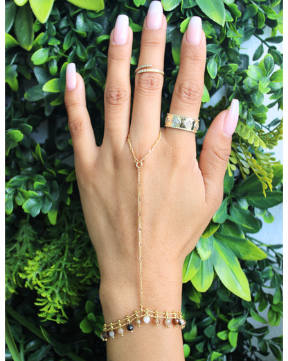✨ 18K Gold Agate Hand Chain Bracelet | Natural Stone Design.