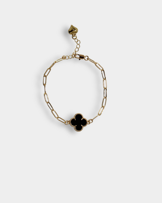 Clover Elegance Bracelet 🍀